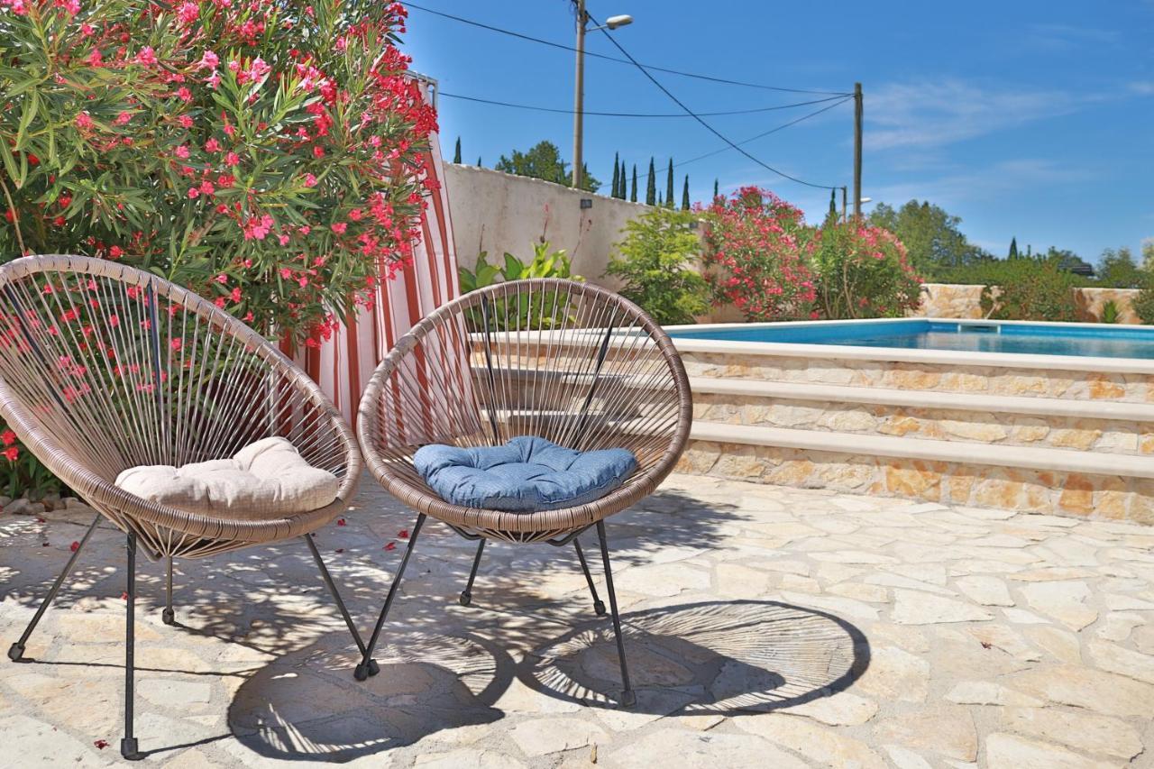 Villa Grand Pinea Čilipi 外观 照片