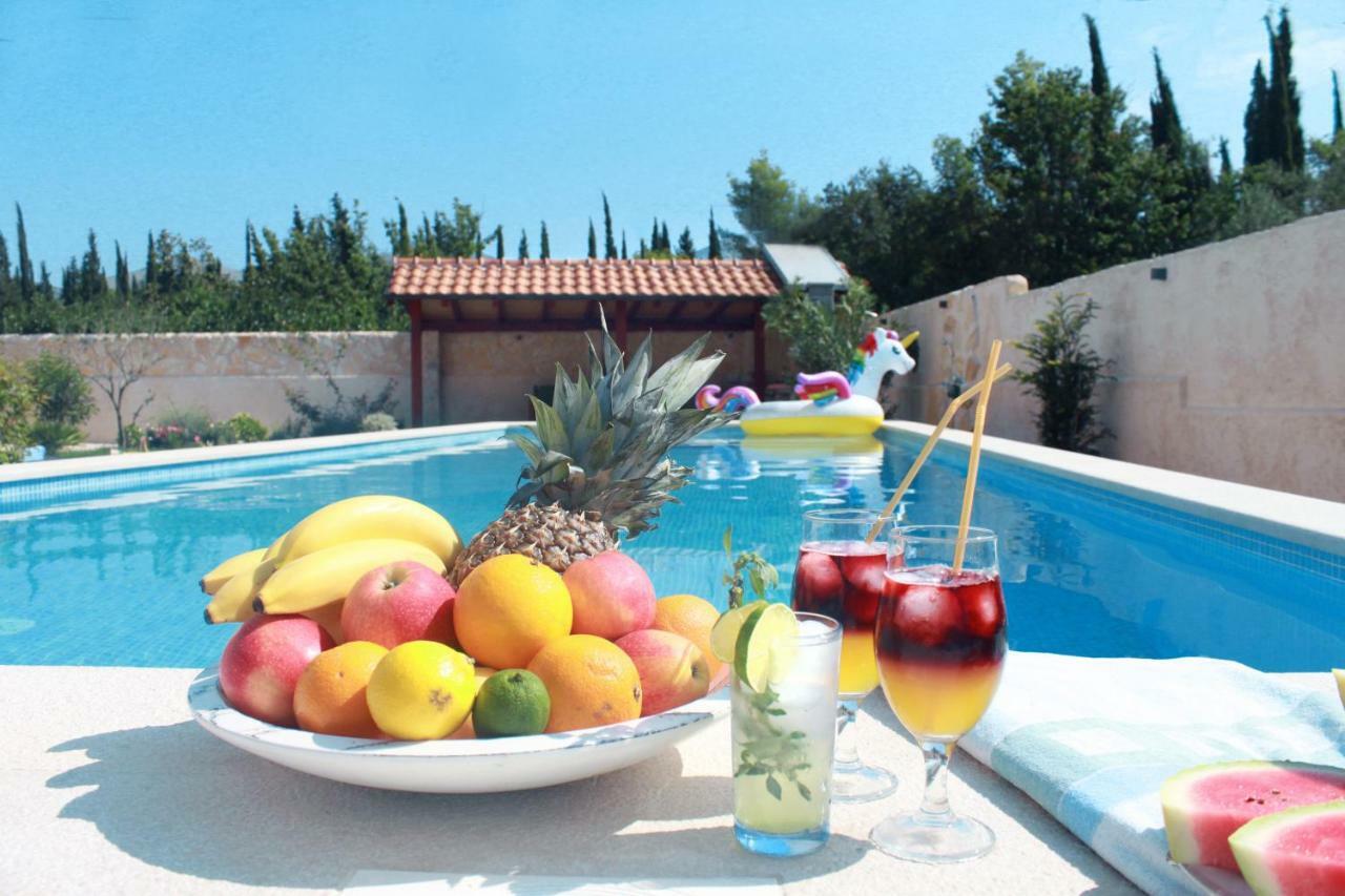 Villa Grand Pinea Čilipi 外观 照片